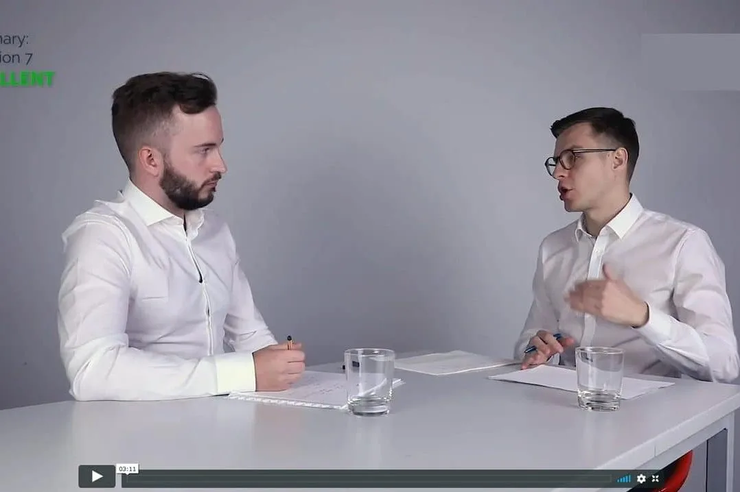 cropped-cropped-florian-smeritschnig-case-coaching.jpg an image of the mckinsey interview academy