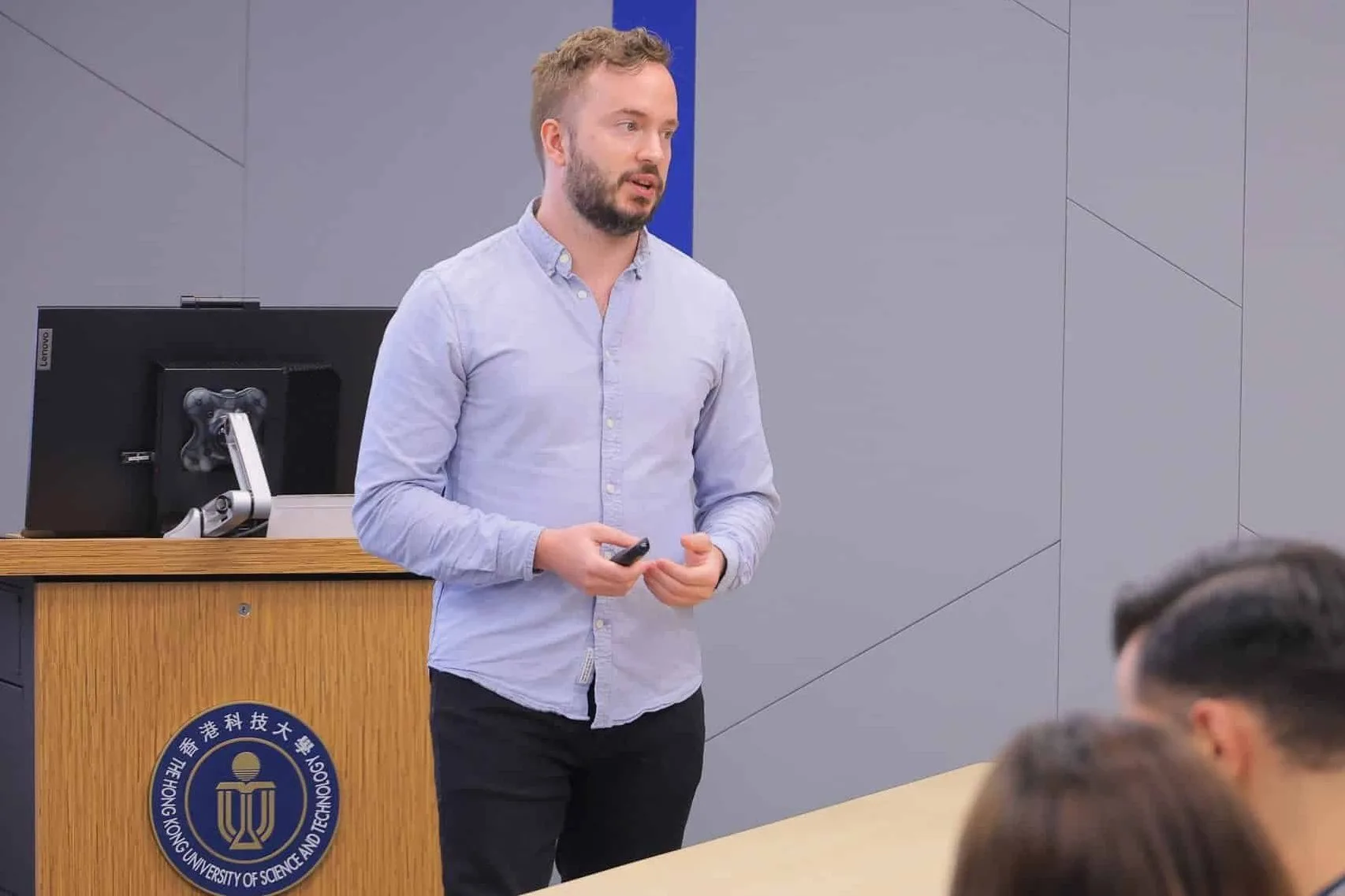 Florian Smeritschnig HKUST 2 the image shows the consulting coach florian smeritschnig holding a lecture in front of a cems student audience at the hong kong university of science and technology